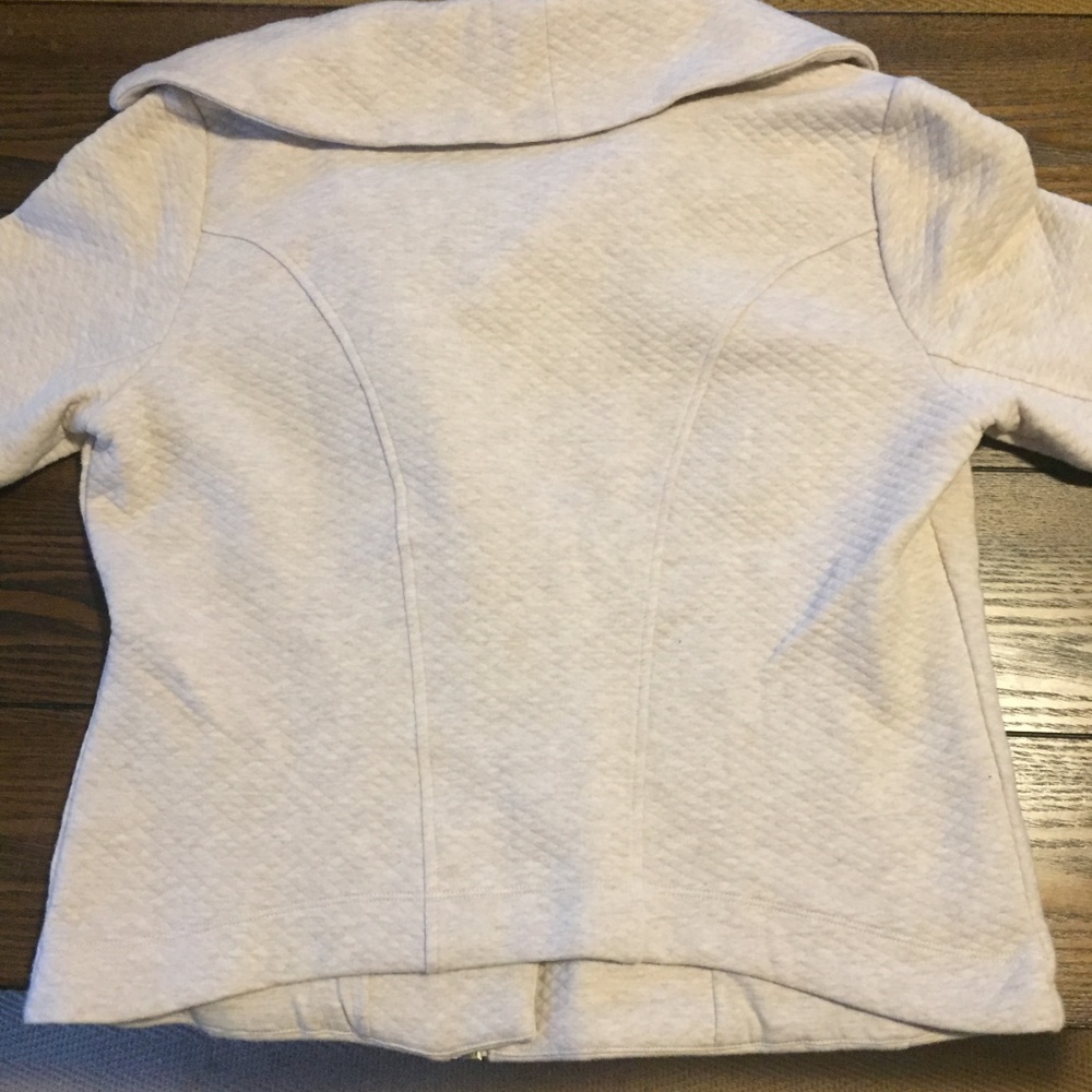 Light-Weight Cotton CAbi Jacket - Picture 4 of 4